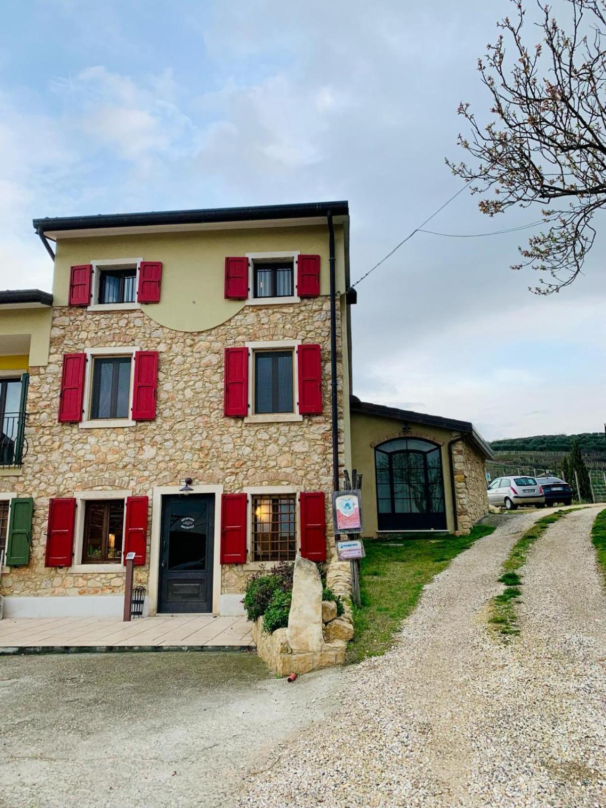 Agriturismo Tamellini Soave  Luaran gambar
